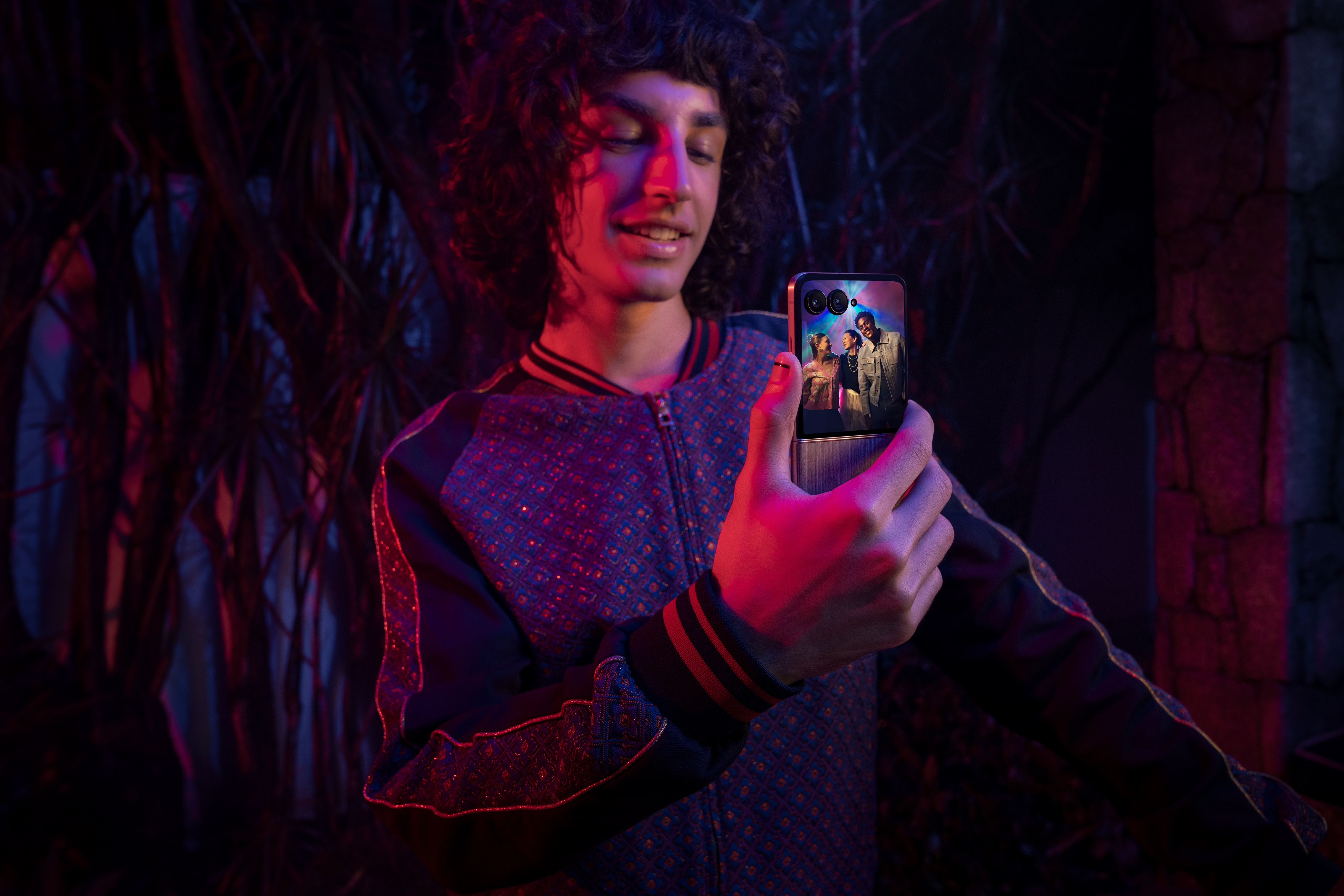 Motorola inaugura una nueva era en la fotografía móvil con moto ai